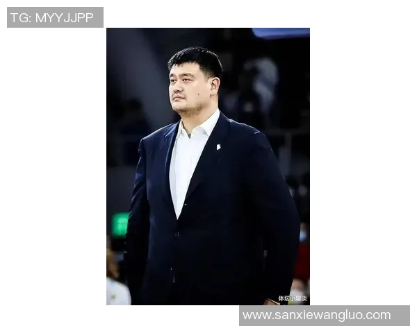 姚明身高优势与挑战并存如何在篮球与生活中找到平衡 姚明身高优势与挑战并存如何在篮球与生活中找到平衡