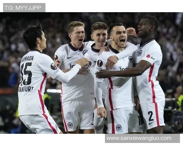 德甲中游球队激战：沃尔夫斯堡与法兰克福争夺榜首之争