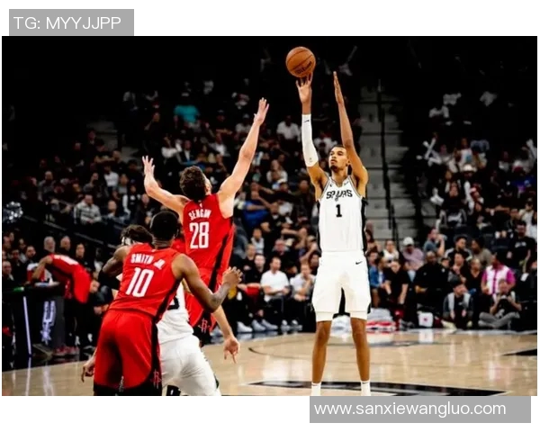 猛龙逆转马刺，西亚卡姆27分砍下，展现全明星风采